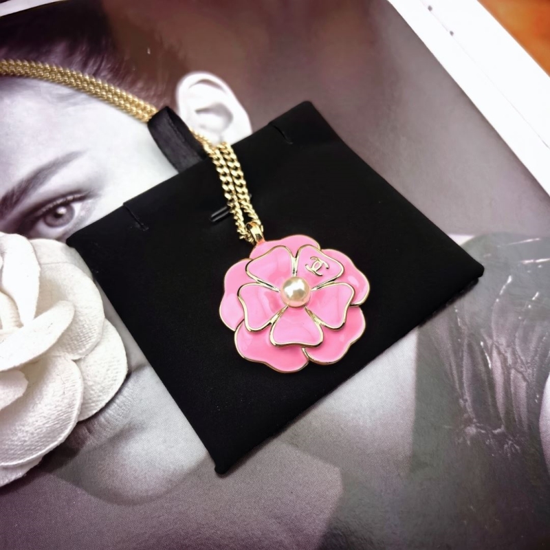 Ch**el necklaces